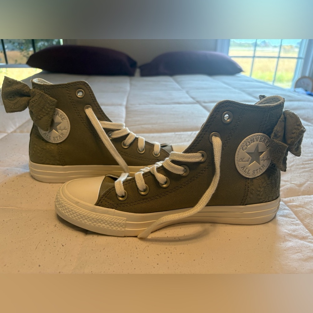 Chuck Taylor high tops